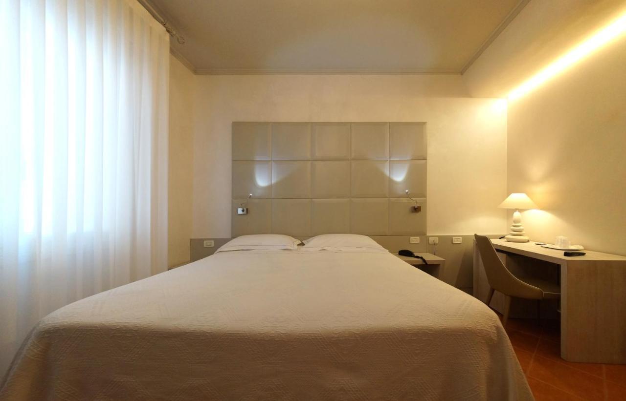 Albergo Morandi Reggio Emilia Dış mekan fotoğraf